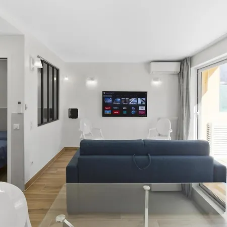Apartment A 10 Mn Du Palais Des Festivals